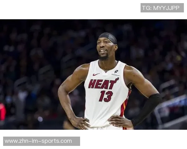 阿德巴约单场五记三分球创热火中锋历史新高表现令人惊叹 阿德巴约单场五记三分球创热火中锋历史新高表现令人惊叹